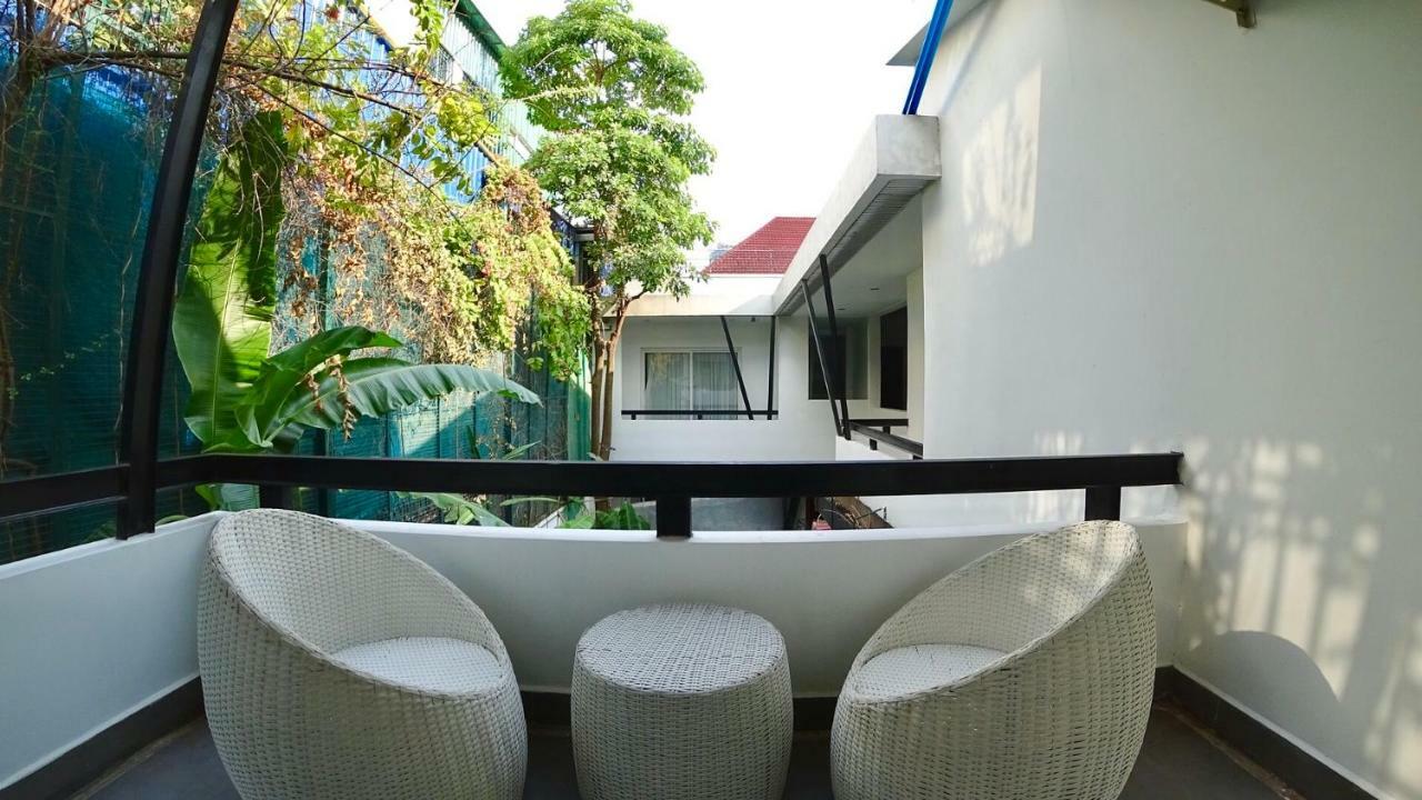 Hotel Records Phnom Penh Ngoại thất bức ảnh